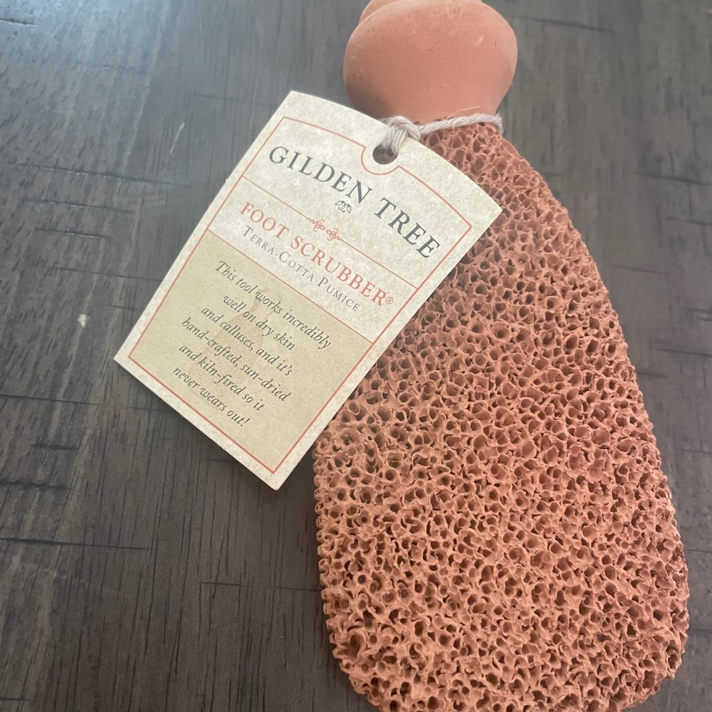 NEW Gilden Tree Foot Scrubber, Terra Cotta Pumice